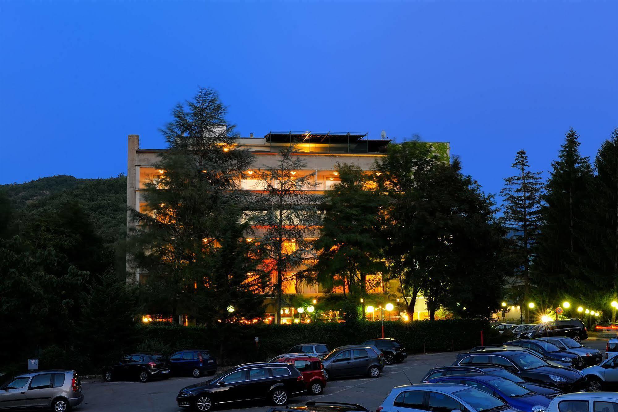 Hotel Santoli Porretta Terme Bagian luar foto