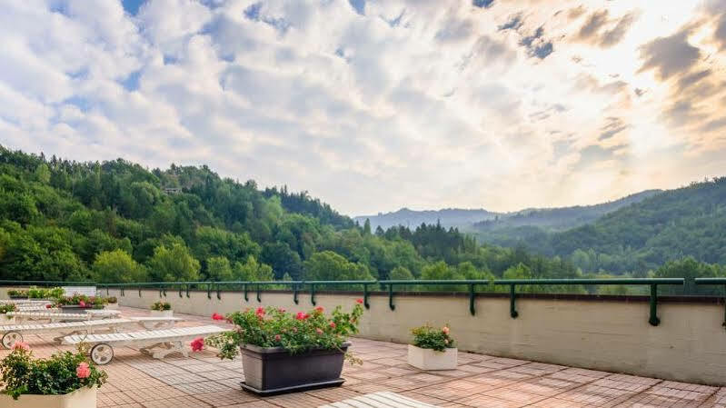 Hotel Santoli Porretta Terme Bagian luar foto